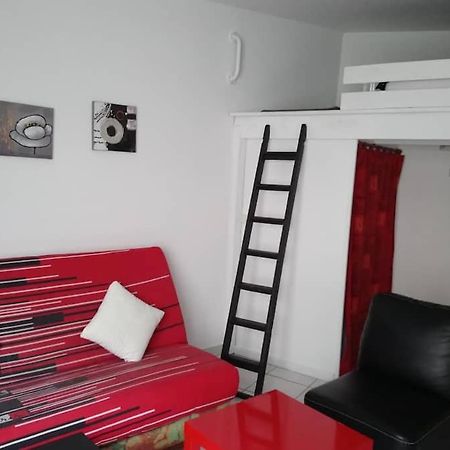 Studio Rouge A 5 Minutes De La Cathedrale Et Neoma แร็งส์ ภายนอก รูปภาพ